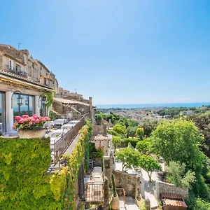 4* Hotel Chateau Le Cagnard